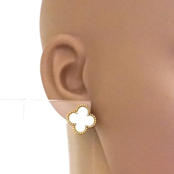 Alhambra 18k Gold Clip On Alpha System Earrings - Picture 3 of 10